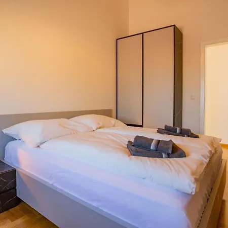 Exclusive Penthouse Old Town With Sauna And Jacuzzi Mostar Exterior photo