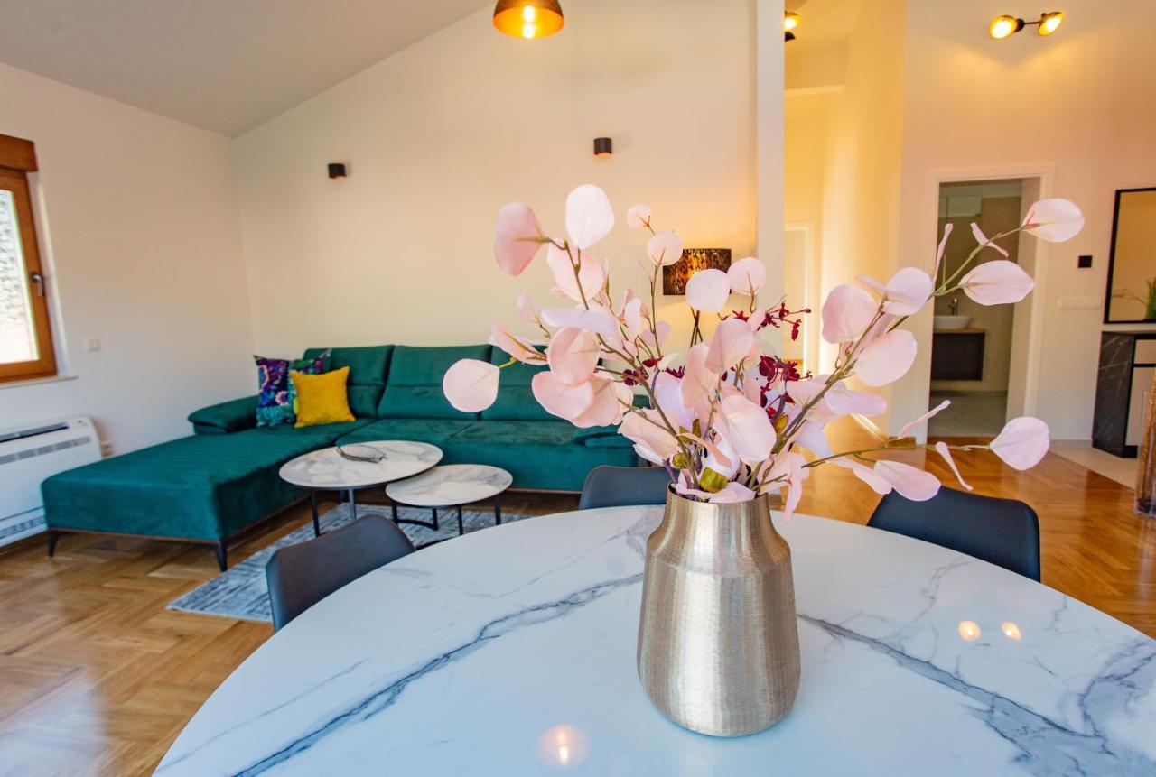 Exclusive Penthouse Old Town With Sauna And Jacuzzi *