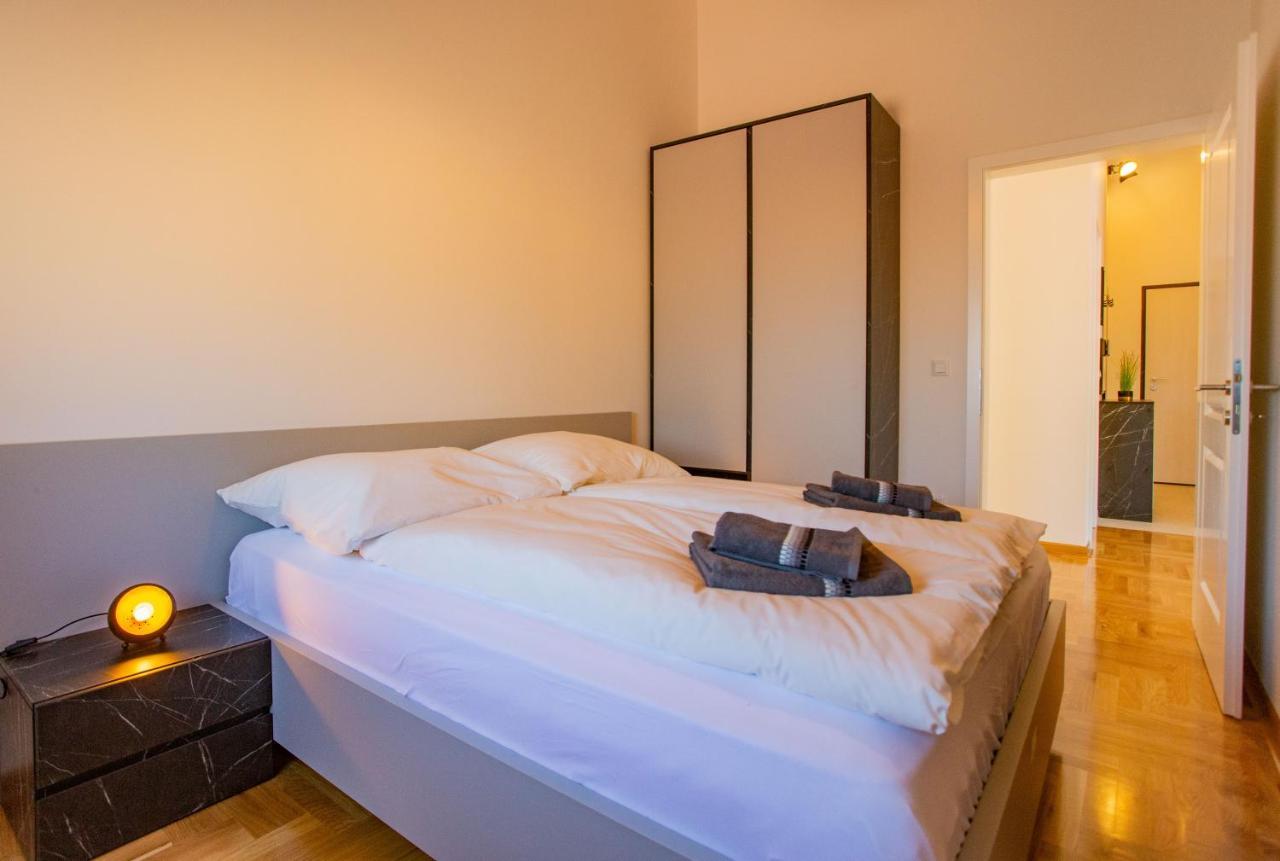 Exclusive Penthouse Old Town With Sauna And Jacuzzi Apartment